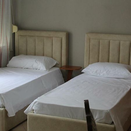 B&B Tirana Smile Exterior photo