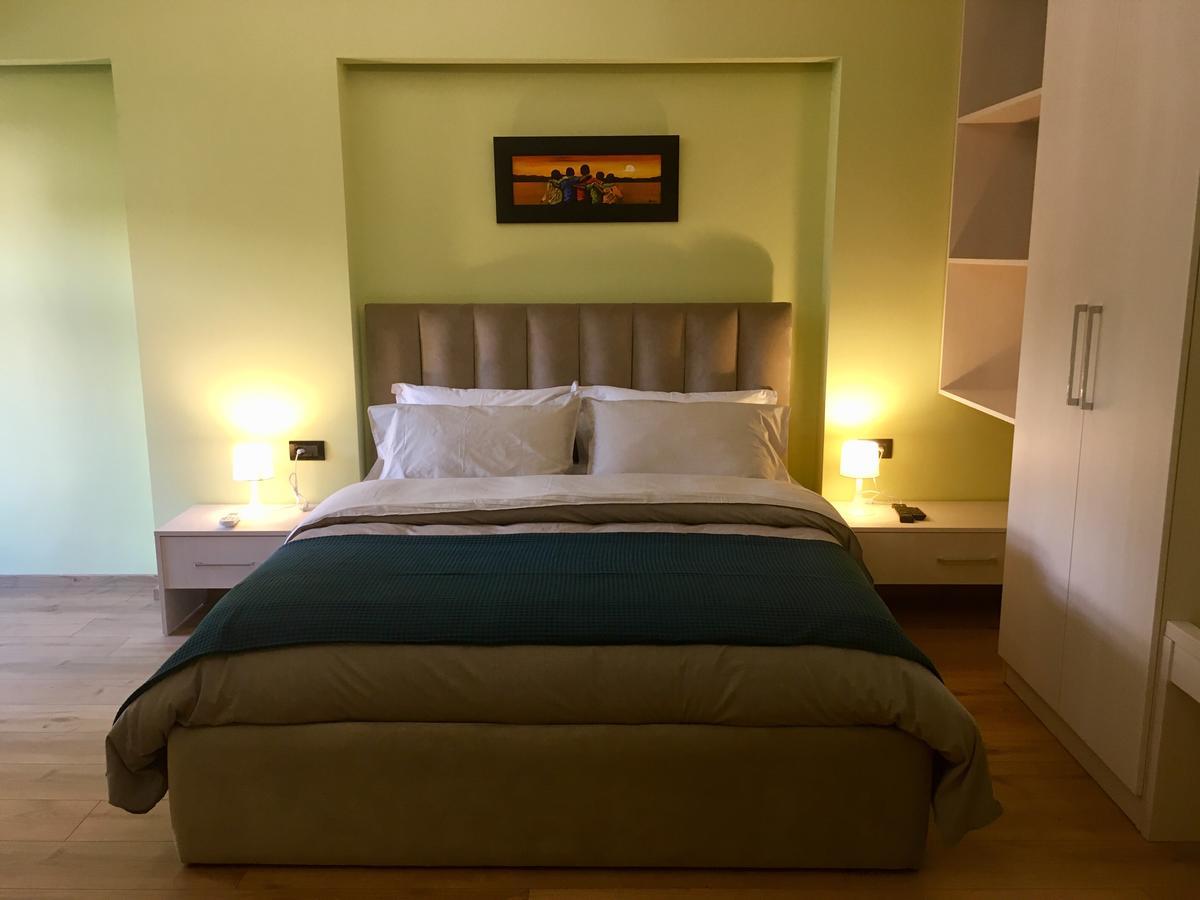 B&B Tirana Smile Exterior photo